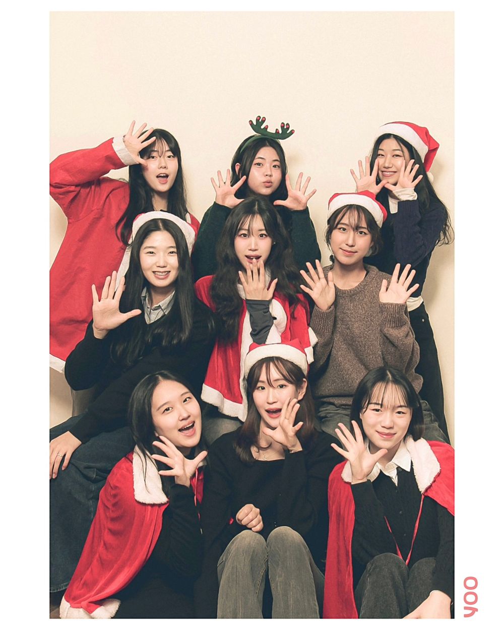 크리스마스 단체 촬영 컷